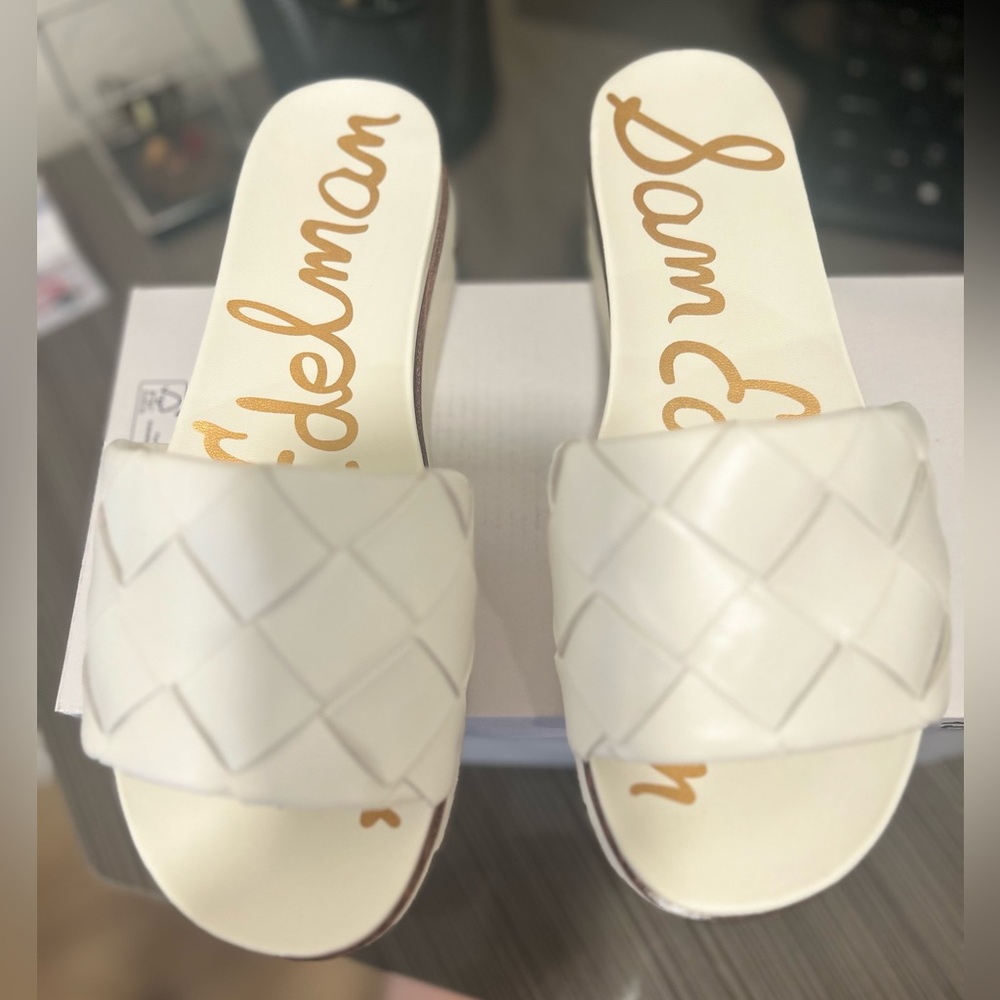 Sam Edelman White Woven Slide Sandals - Picture 3 of 8